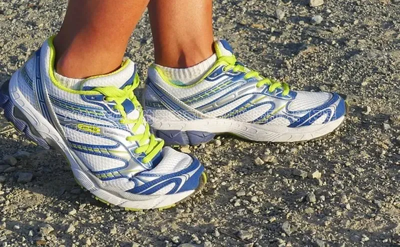 意昂3手机版登陆入口在哪里百度手机助手2024 年必备的男生高中生时尚运动鞋：好评
度高且实惠