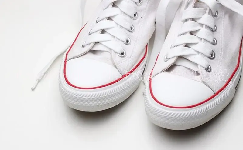 意昂3平台客服京东BC2025运动鞋：引领未来潮流的革新设计