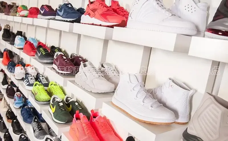 2025春夏流行趋势：全新春秋女皮质运动鞋设计亮点